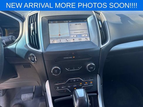 Used 2016 Ford Edge SEL w/ Equipment Group 201A AWD/4WD image 16