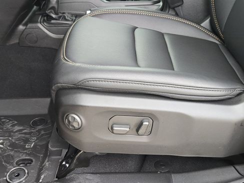 New 2026 Jeep Gladiator Sport AWD/4WD image 19