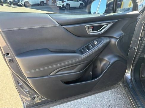 Used 2020 Subaru Forester Premium AWD/4WD image 10