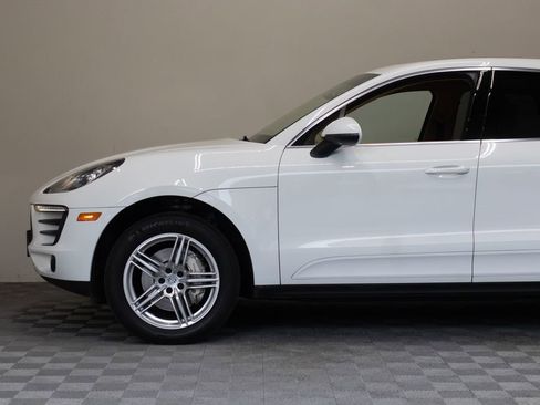 Used 2015 Porsche Macan S image 8