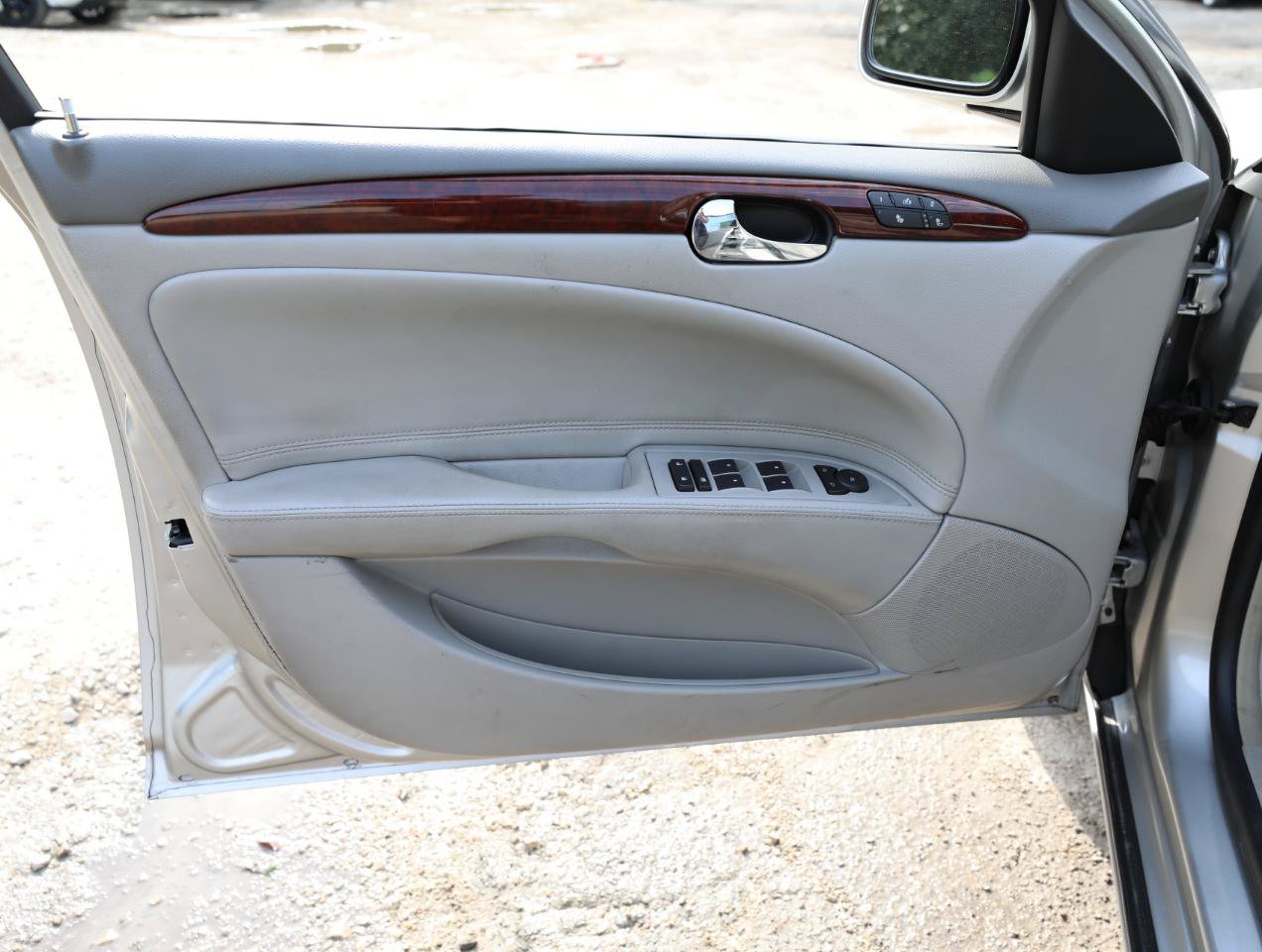 Used 2006 Buick Lucerne CXL w/ Luxury Package FWD image 15