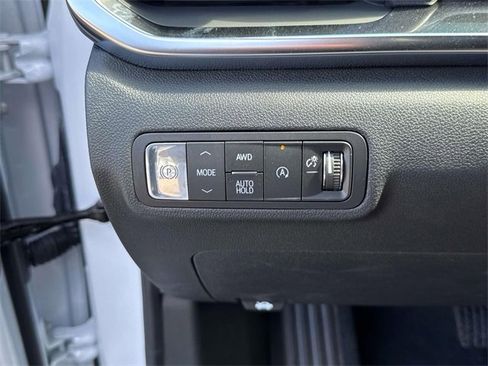 New 2026 GMC Terrain Elevation image 16