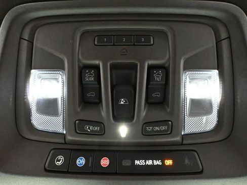 Used 2021 GMC Sierra 3500 Denali w/ Denali Ultimate Package image 42