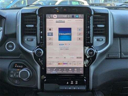 New 2026 RAM 1500 4x4 Crew Cab image 16