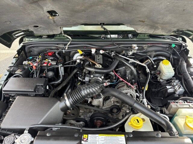 Used 2007 Jeep Wrangler Unlimited Sahara AWD/4WD image 19