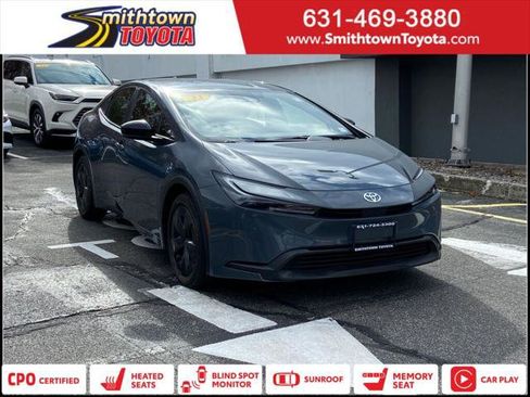 Certified 2023 Toyota Prius LE image 1