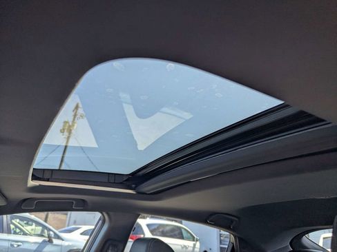 Used 2019 Honda Civic EX-L image 21