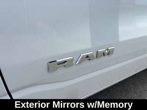 Used 2025 RAM 1500 Laramie AWD/4WD image 20