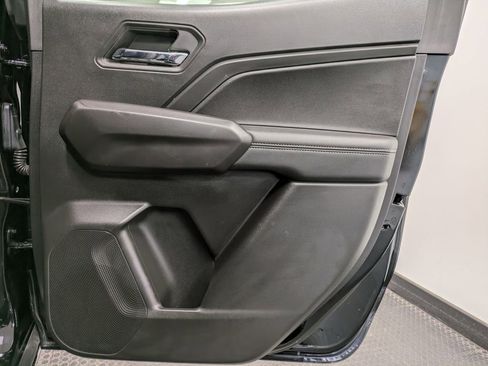 Used 2023 Chevrolet Colorado LT w/ LT Convenience Package II AWD/4WD image 26
