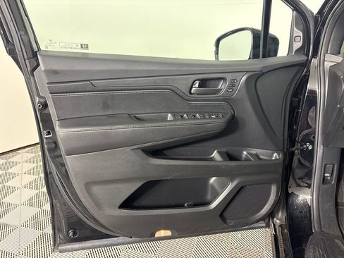 Used 2025 Honda Odyssey Sport-L image 12