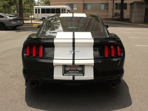Used 2016 Ford Mustang GT RWD image 8