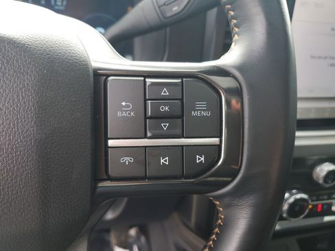 Used 2024 Ford F250 Platinum AWD/4WD image 24