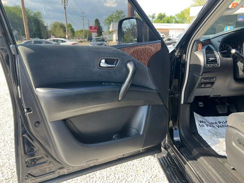 Used 2019 Nissan Armada SV w/ Driver Package RWD image 10