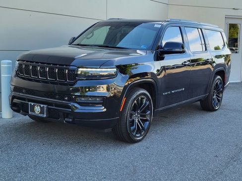 Used 2023 Jeep Grand Wagoneer L Series III w/ Quick Order Packagew 28T AWD/4WD image 1
