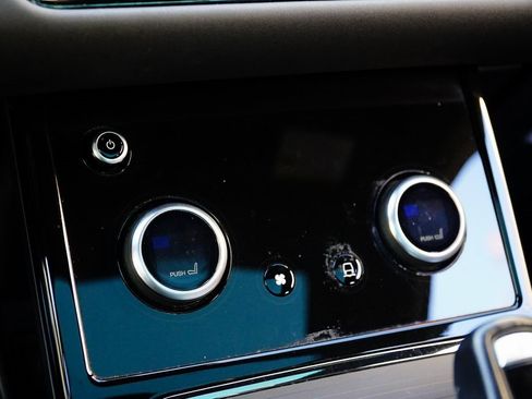 Used 2021 Land Rover Range Rover Evoque R-Dynamic S image 16