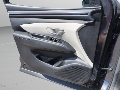 Certified 2024 Hyundai Tucson SE FWD image 20