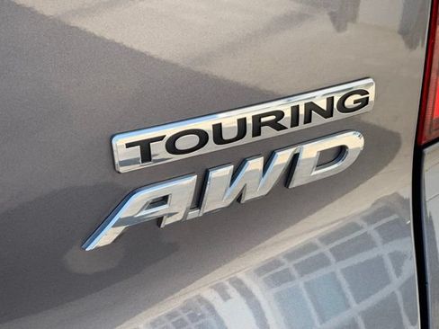 Used 2016 Honda Pilot Touring image 5