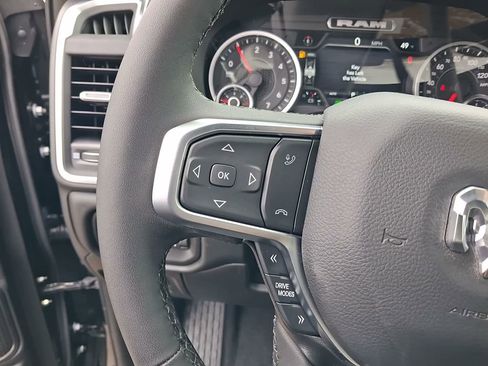 New 2026 RAM 1500 4x4 Crew Cab image 26