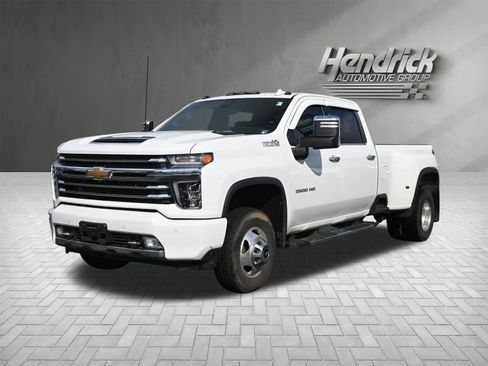 Used 2020 Chevrolet Silverado 3500 High Country image 7