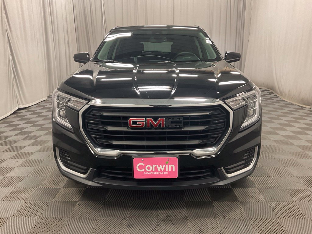 Used 2024 GMC Terrain SLE AWD/4WD image 15