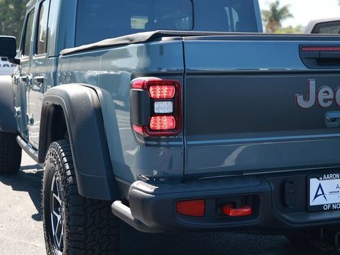 New 2026 Jeep Gladiator Rubicon AWD/4WD image 11