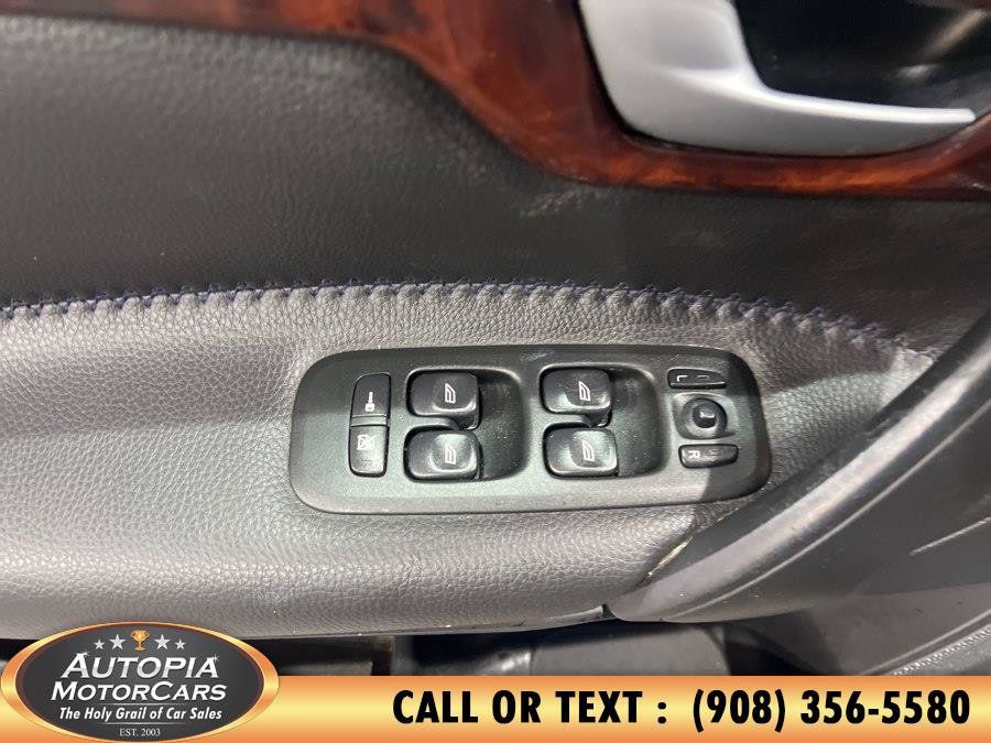 Used 2005 Volvo XC70 AWD/4WD image 19