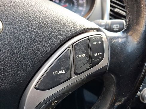 Used 2013 Hyundai Elantra GT w/ Touch & Go Pkg image 23