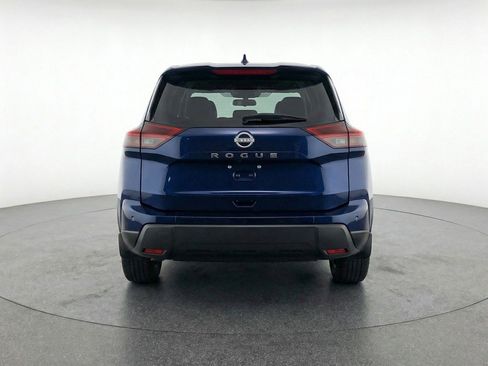Used 2025 Nissan Rogue SV image 7