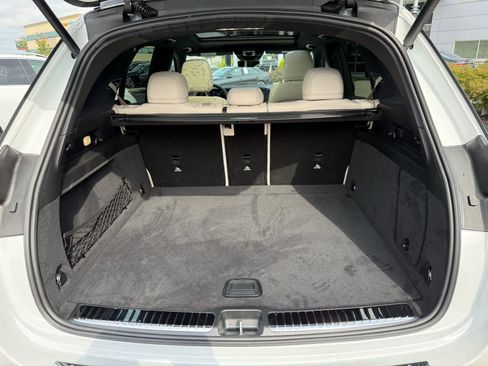 Used 2025 Mercedes-Benz GLE 450 4MATIC image 35
