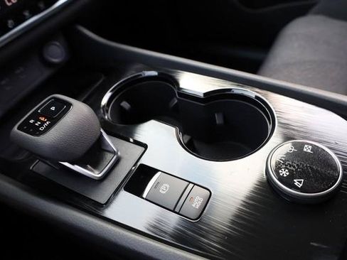 New 2026 Nissan Rogue SV AWD/4WD image 15