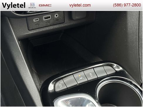 Used 2023 Buick Encore GX Preferred w/ Cold Weather Comfort Package image 26