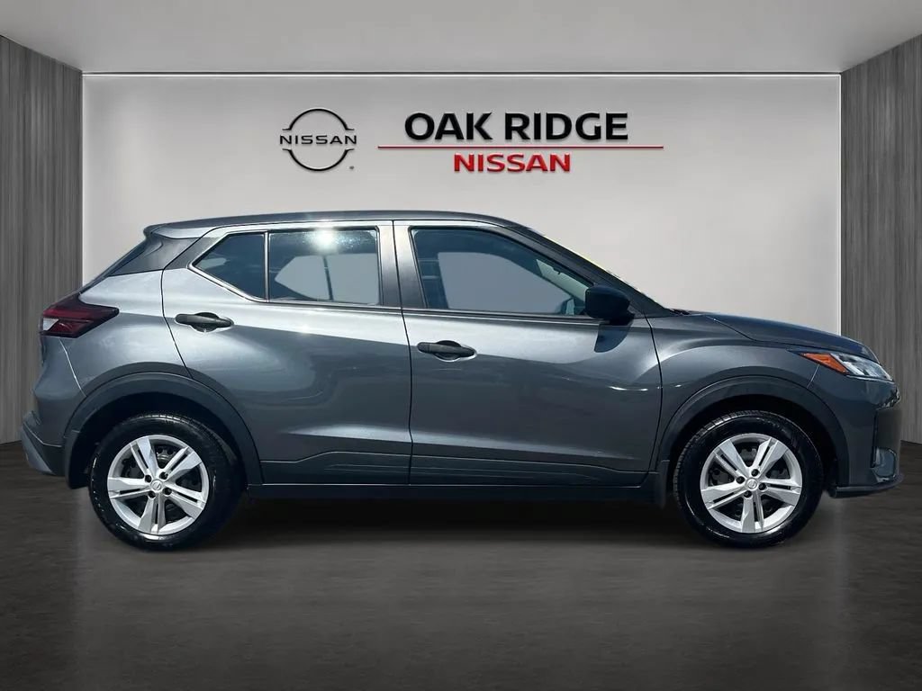 Used 2024 Nissan Kicks S FWD image 2