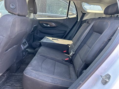 Used 2020 GMC Terrain SLE w/ Driver Convenience Package AWD/4WD image 10