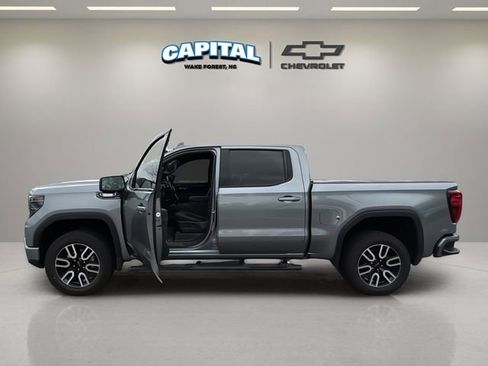Used 2023 GMC Sierra 1500 AT4 w/ AT4 Premium Package image 12