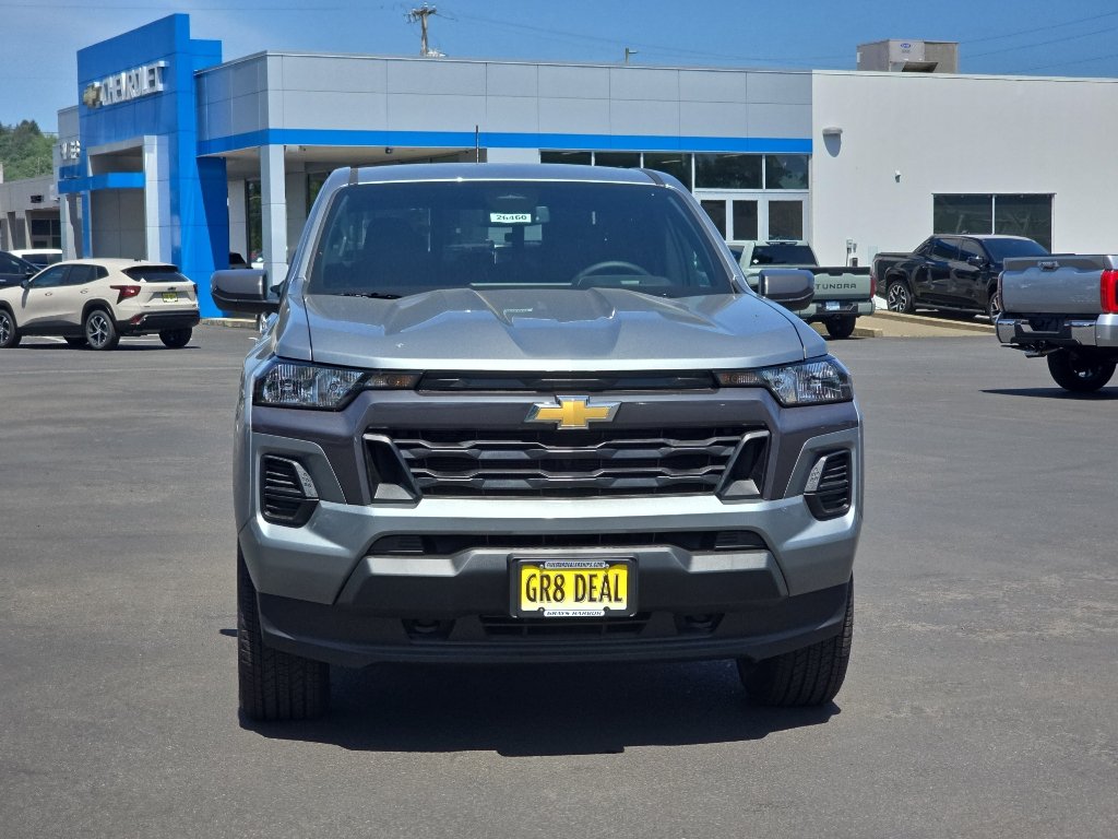 New 2026 Chevrolet Colorado LT w/ Advanced Trailering Package AWD/4WD image 3