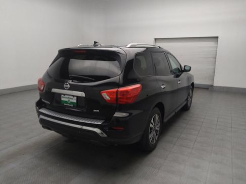 Used 2020 Nissan Pathfinder S image 9