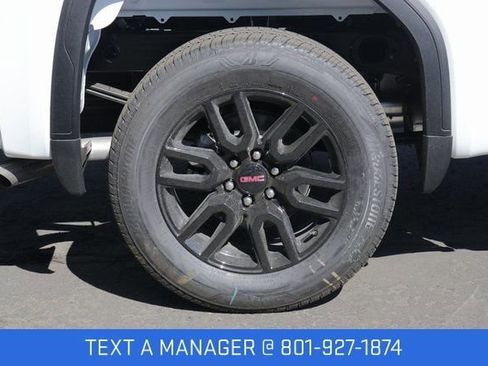 New 2026 GMC Sierra 1500 Elevation image 11