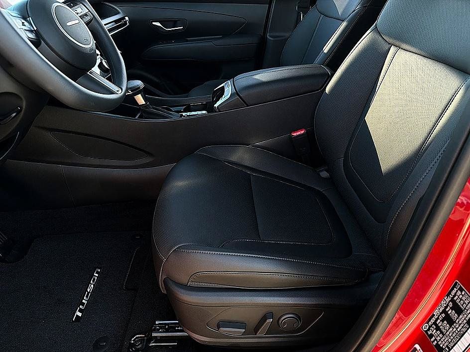 New 2026 Hyundai Tucson SEL Plus FWD image 9