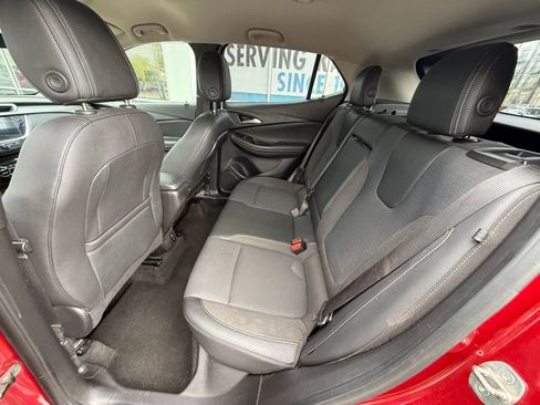 Used 2020 Buick Encore GX Select w/ Sport Touring Package image 7