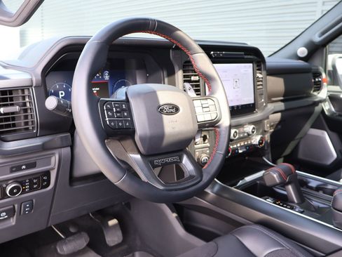 Used 2025 Ford F150 Raptor image 11