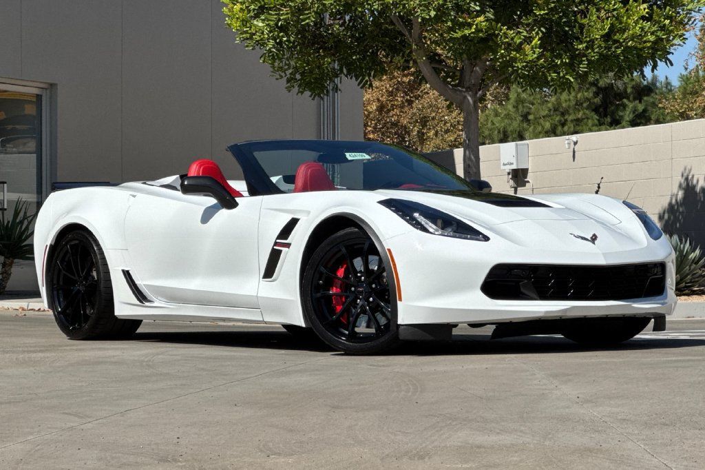 Used 2017 Chevrolet Corvette Grand Sport RWD image 2