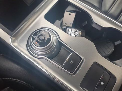 Certified 2022 Ford Edge SEL w/ Convenience Package image 24