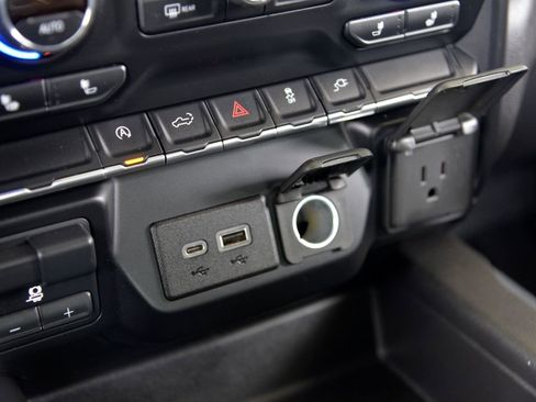 Used 2019 Chevrolet Silverado 1500 RST w/ All-Star Edition AWD/4WD image 25