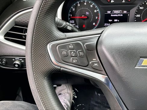 Used 2023 Chevrolet Malibu LT image 17