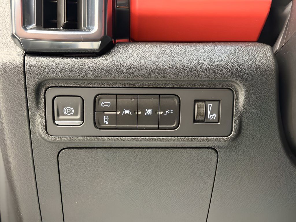 Used 2026 GMC Hummer EV 3X w/ Carbon Fiber Edition Package AWD/4WD image 10