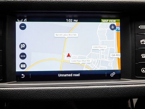 Used 2017 Jaguar XF S image 25