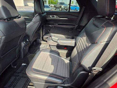 Certified 2025 Ford Explorer ST-Line AWD/4WD image 20