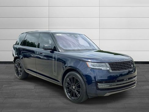 Certified 2023 Land Rover Range Rover Long Wheelbase Autobiography AWD/4WD image 7