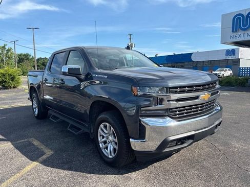 Used 2021 Chevrolet Silverado 1500 LT AWD/4WD image 7