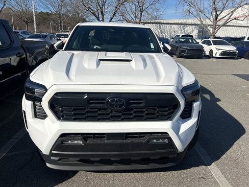 New 2025 Toyota Tacoma TRD Sport image 2